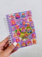 دفترچه جلد آکواریومی استیکردار A6 طرح کاپی بارا کد LSCC - Image 8